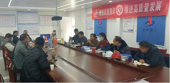 田家庵區(qū)發(fā)改委、統(tǒng)計(jì)局到羅山國(guó)家糧食儲(chǔ)備庫調(diào)研指導(dǎo)工程進(jìn)展情況